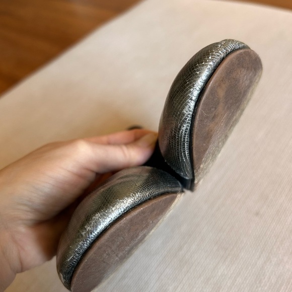 Lanvin Classic Cap Toe Leather Ballerina Flats - Picture 5 of 10